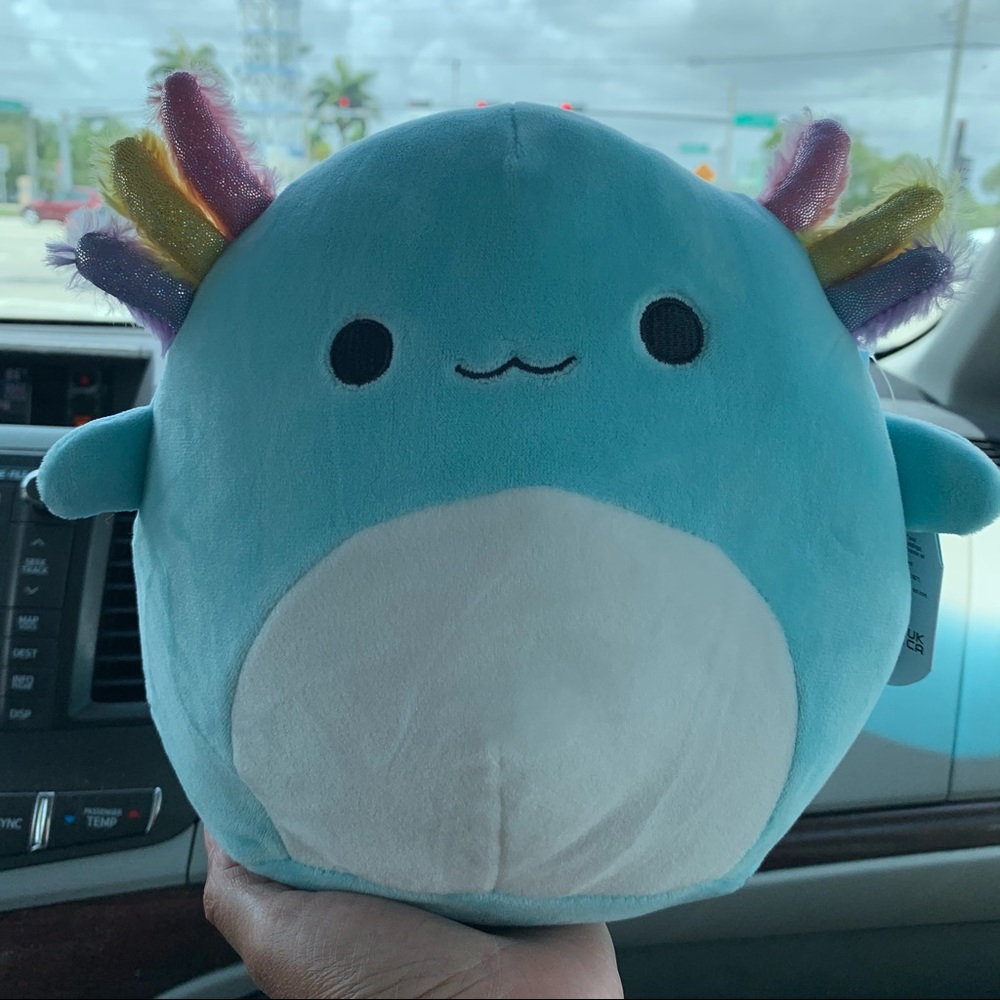Squishmallow Axolotl Irina 8 in !
